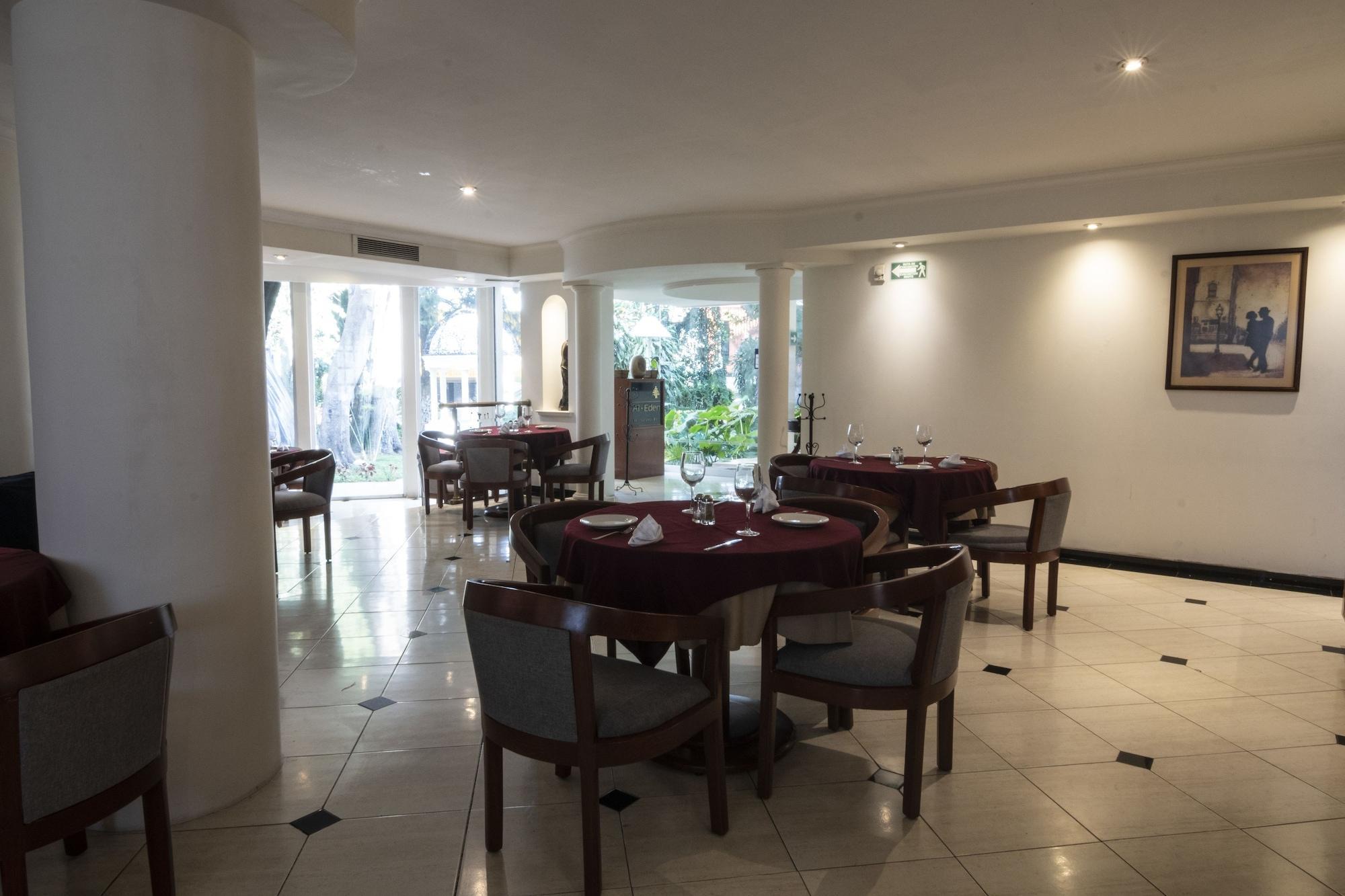 Hotel Ronda Minerva غوادالاجارا المظهر الخارجي الصورة