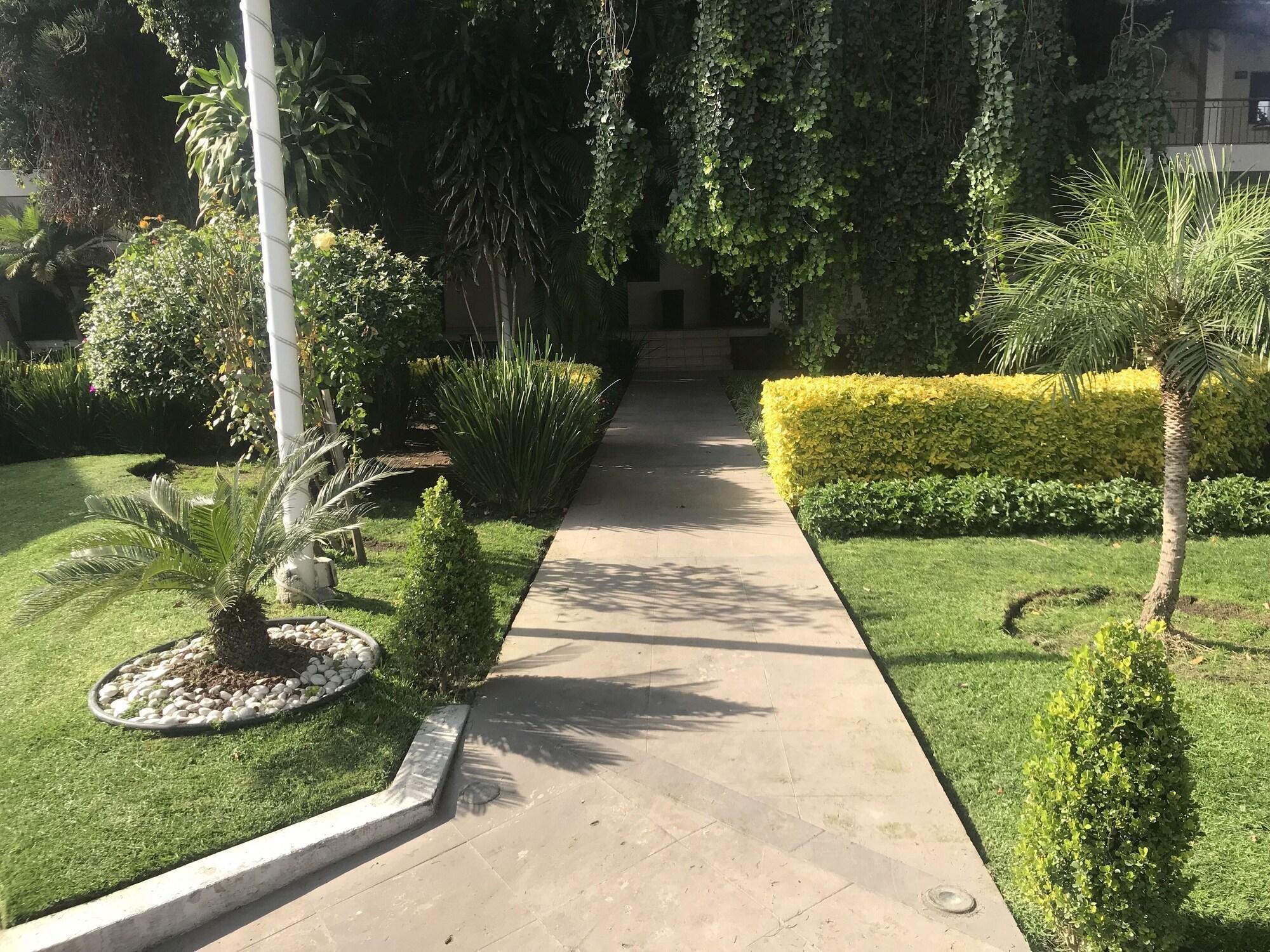 Hotel Ronda Minerva غوادالاجارا المظهر الخارجي الصورة