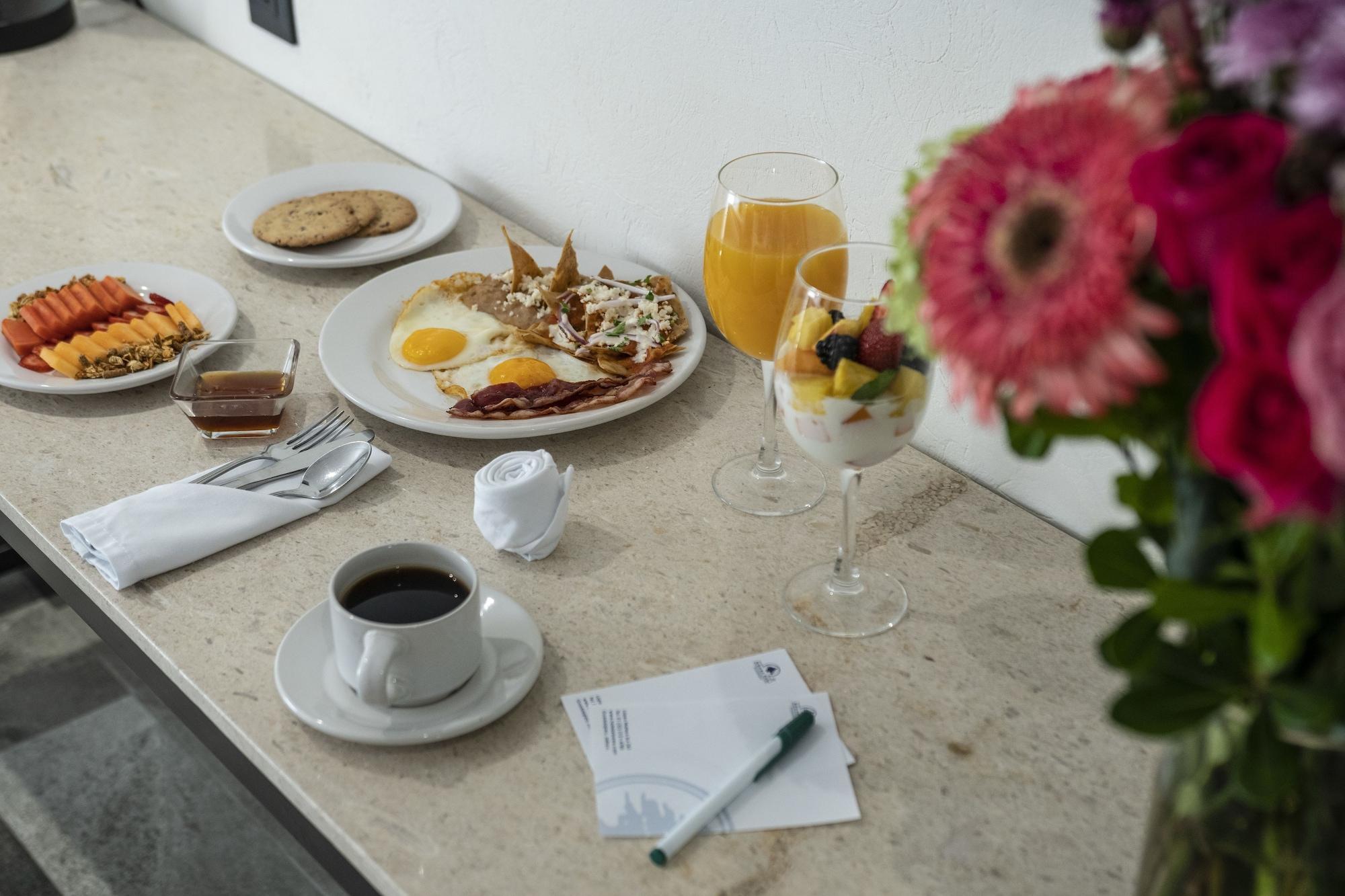 Hotel Ronda Minerva غوادالاجارا المظهر الخارجي الصورة