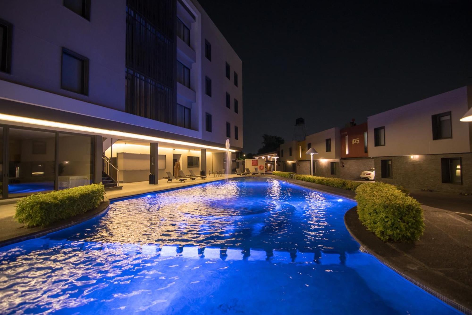 Hotel Ronda Minerva غوادالاجارا المظهر الخارجي الصورة
