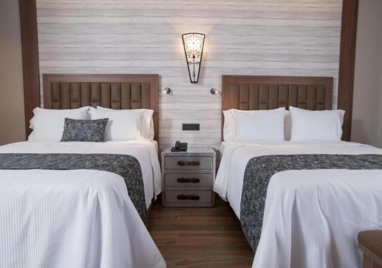Hotel Ronda Minerva غوادالاجارا المظهر الخارجي الصورة