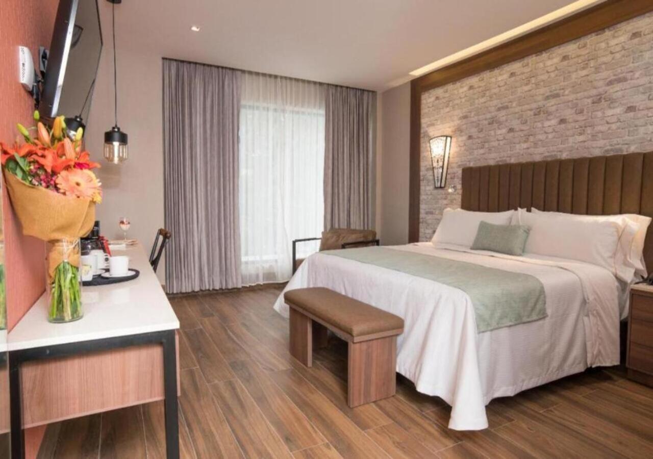 Hotel Ronda Minerva غوادالاجارا المظهر الخارجي الصورة