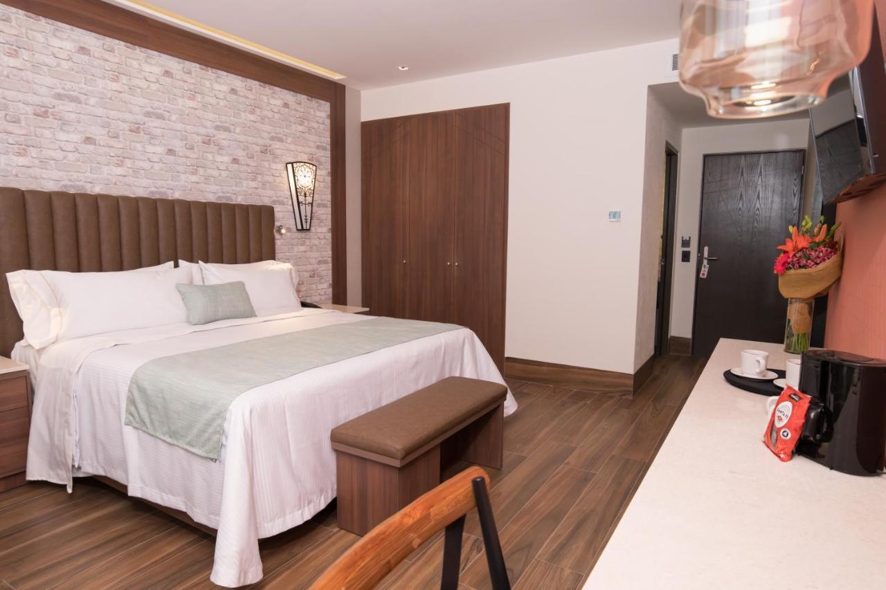 Hotel Ronda Minerva غوادالاجارا المظهر الخارجي الصورة